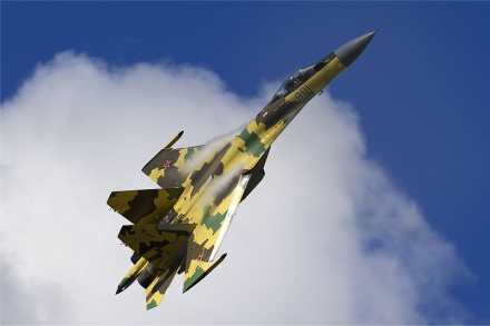Su-35,F-22 Su-35,F-22