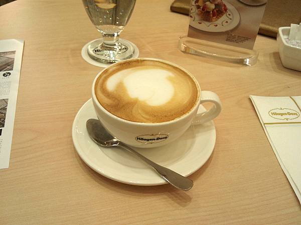 20121009_1843_10_大直美麗華一樓的Häagen-Dazs! 20121009_1843_10_大直美麗華一樓的Häagen-Dazs!