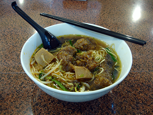 招牌排骨酥麵,攝於20090518 招牌排骨酥麵,攝於20090518