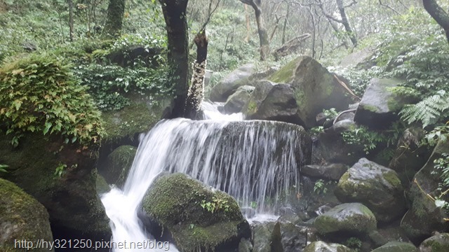 【開箱】IP68防水防塵與前後相機升級Samsung Galaxy A7 2017，旅遊隨拍更便利