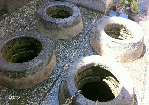 532202_449158075147630_1117092257_n