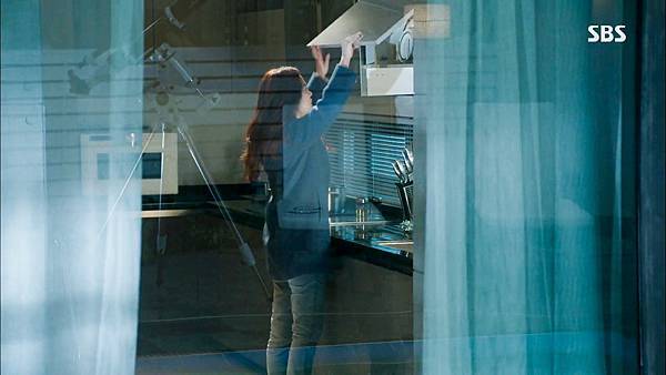 HJM_E08_031.jpg HJM_E08_031.jpg