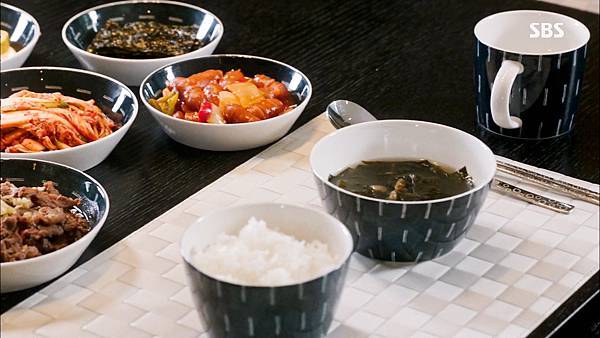 HJM_E08_070.jpg HJM_E08_070.jpg