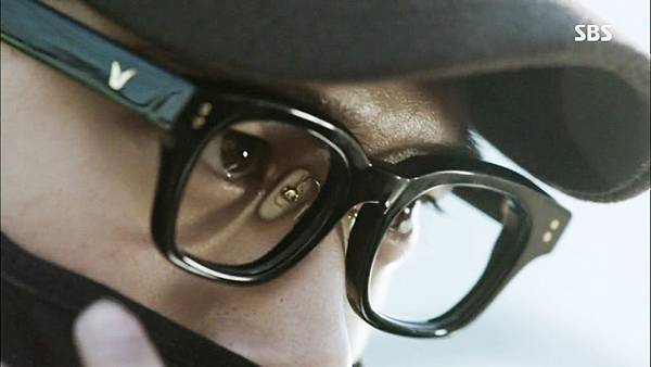 HJM_E08_083.jpg HJM_E08_083.jpg