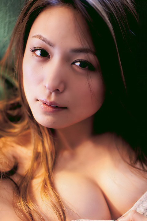 川村由紀惠300.jpg 川村由紀惠300.jpg