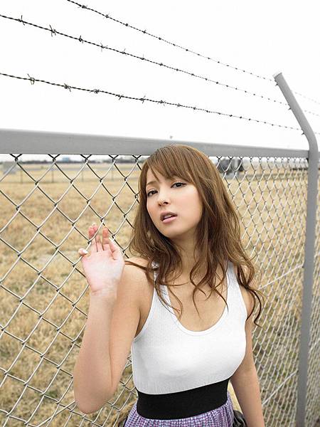 佐佐木希158.jpg 佐佐木希158.jpg
