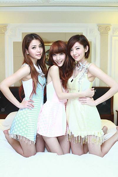 DreamGirls022.jpg DreamGirls022.jpg