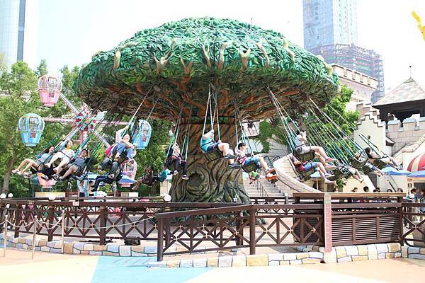 936452_625403237477885_1667170092_n