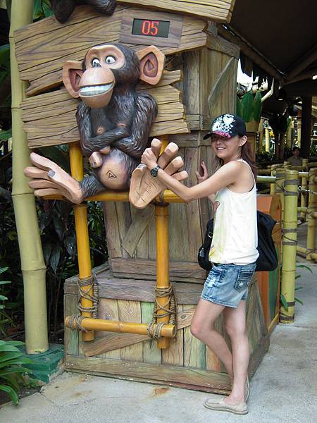 比個腕力先 比個腕力先