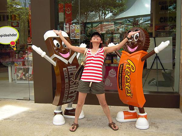 仰天長...笑QQ 仰天長...笑QQ