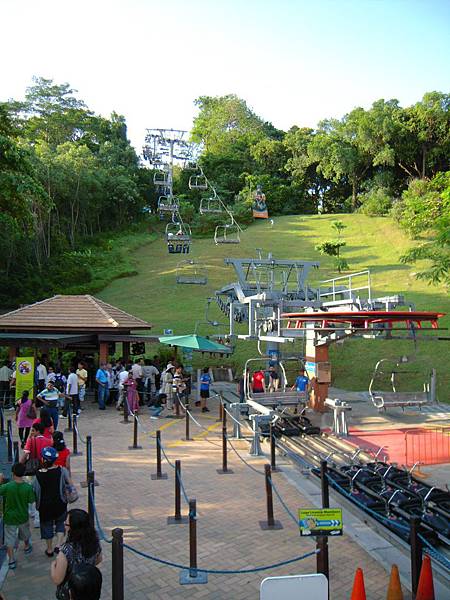 待會坐這個上去 待會坐這個上去