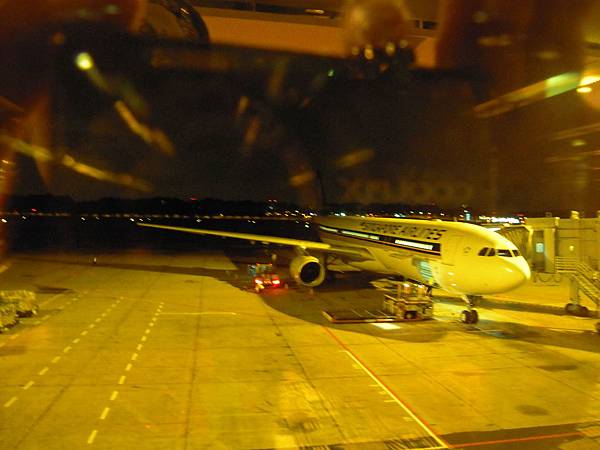 搭這班飛機回台灣 搭這班飛機回台灣