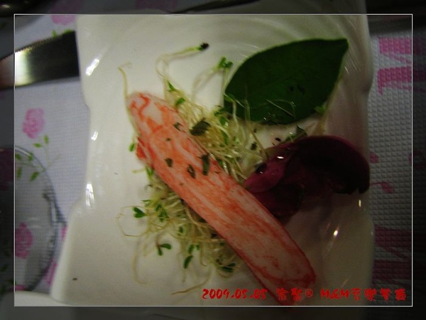 前菜,蟹肉好吃! 前菜,蟹肉好吃!