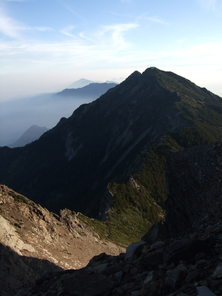 玉山 200.jpg 玉山 200.jpg