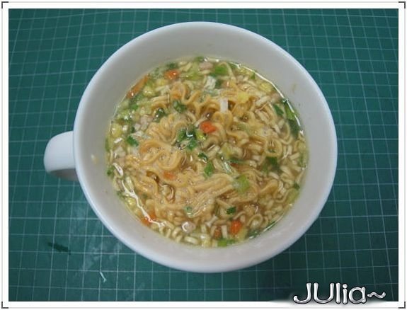 071130日清MUG杯仔麵 (1).jpg 071130日清MUG杯仔麵 (1).jpg