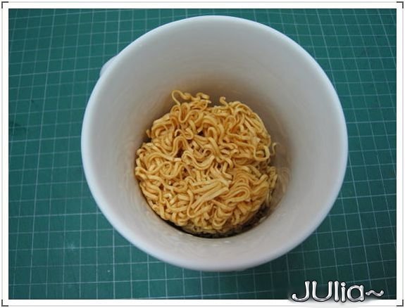 071130日清MUG杯仔麵 (7).jpg 071130日清MUG杯仔麵 (7).jpg