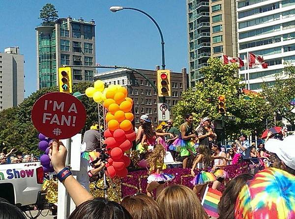 10606154_920392904654346_7049690275168275268_n