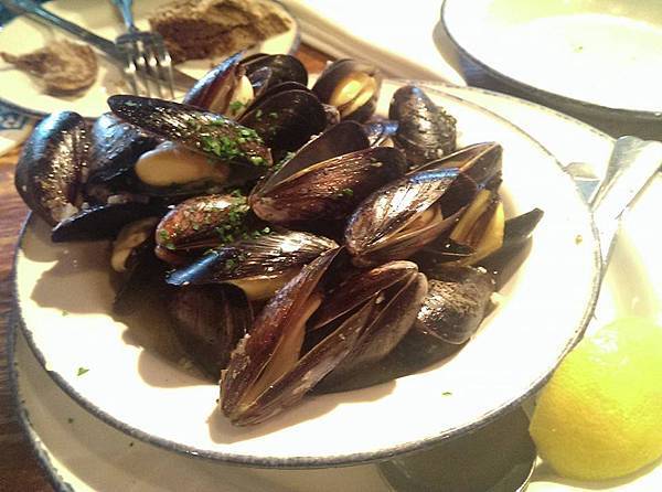 1511688_920395551320748_3915516692269167650_n