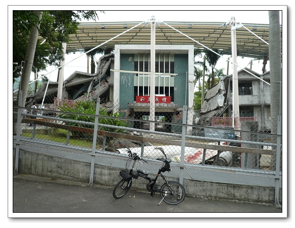 20090921 921十週年_騎單車造訪車籠埔斷層 20090921 921十週年_騎單車造訪車籠埔斷層