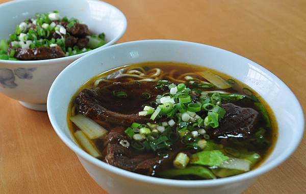 龍記尚品牛肉麵 龍記尚品牛肉麵