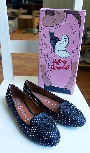 945519_599802576704993_743984013_n