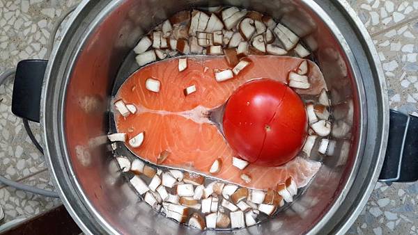 蕃茄鮭魚飯1 蕃茄鮭魚飯1