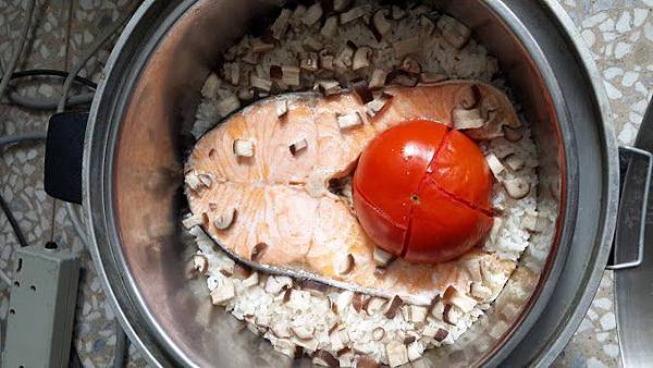 蕃茄鮭魚飯2 蕃茄鮭魚飯2