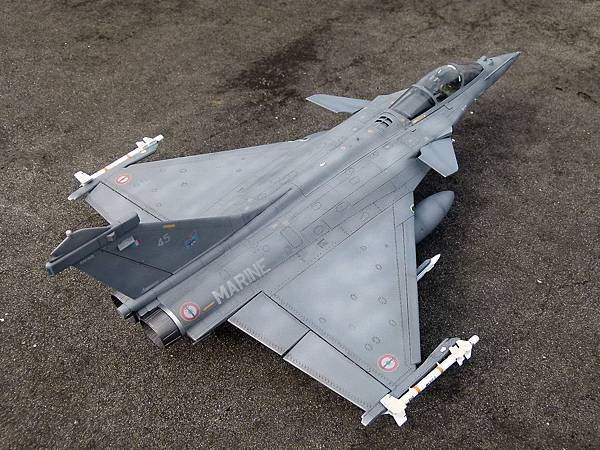 rafale_001.jpg rafale_001.jpg