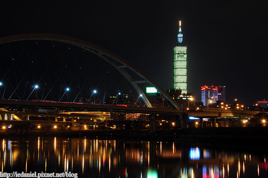 DSC_8300.jpg DSC_8300.jpg
