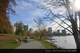 1378468_10153450492135204_1656913604_n 1378468_10153450492135204_1656913604_n