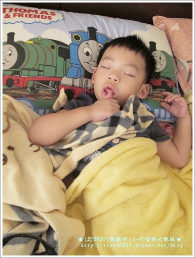 熟睡愛吸大姆哥 熟睡愛吸大姆哥