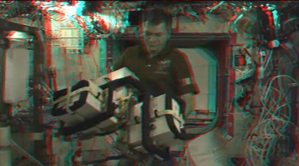space_station_03.jpg space_station_03.jpg