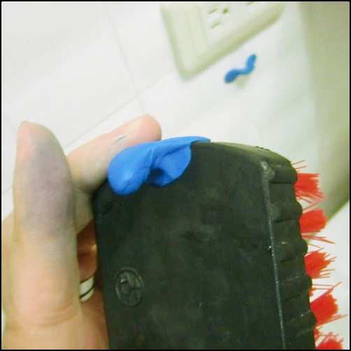 sugru_brush_02 sugru_brush_02