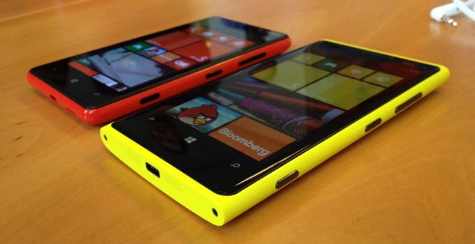nokia-lumia-920-820-f2f(1) nokia-lumia-920-820-f2f(1)