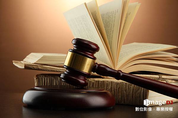 市面上的圖庫公司及(或)平台如此多,到底什麼才是最專業、合法,真正能提供「正版素材」的圖庫,往往撲朔迷離、難以分辨。 市面上的圖庫公司及(或)平台如此多,到底什麼才是最專業、合法,真正能提供「正版素材」的圖庫,往往撲朔迷離、難以分辨。