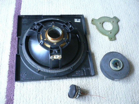 Kef C75