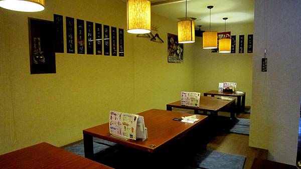 日式居酒屋室內