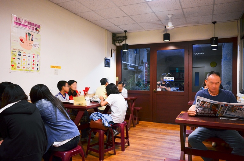 DSC_9884.jpg DSC_9884.jpg