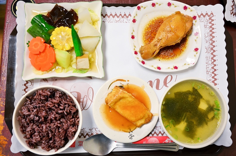 DSC_9887.jpg DSC_9887.jpg