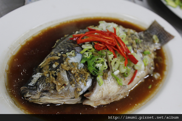 蒜泥蒸魚 蒜泥蒸魚