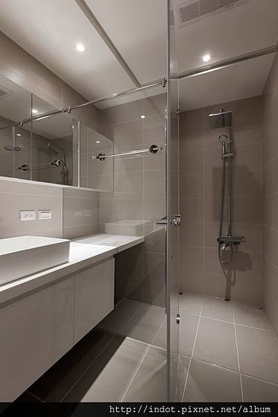 uptown treasure II A-104.jpg uptown treasure II A-104.jpg