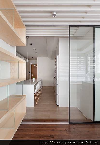 uptown treasure II A-399.jpg uptown treasure II A-399.jpg