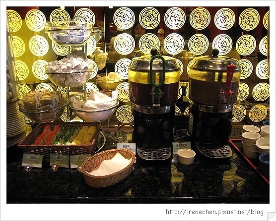 圓山飯店松鶴廳自助餐15-飲料區.jpg 圓山飯店松鶴廳自助餐15-飲料區.jpg