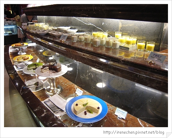 圓山飯店松鶴廳自助餐11-甜點區.jpg