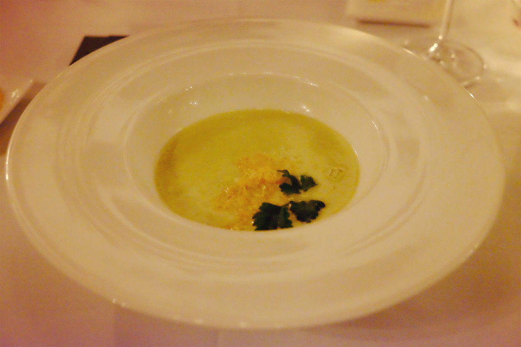 image (32) image (32)