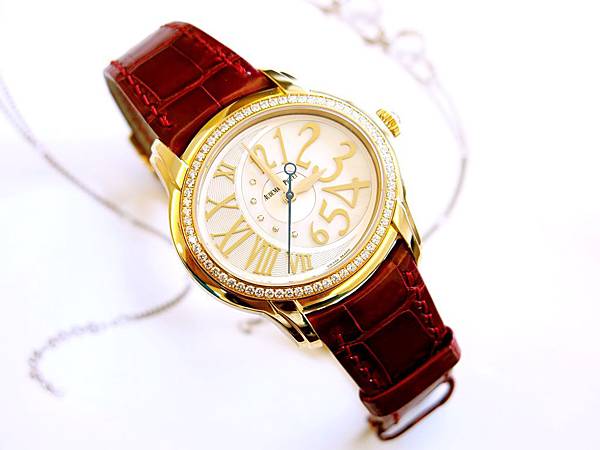 圖1 愛彼AP千禧系列玫瑰金鑽錶 圖1 愛彼AP千禧系列玫瑰金鑽錶