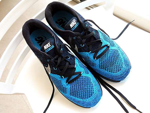 nike running flyknit lunar