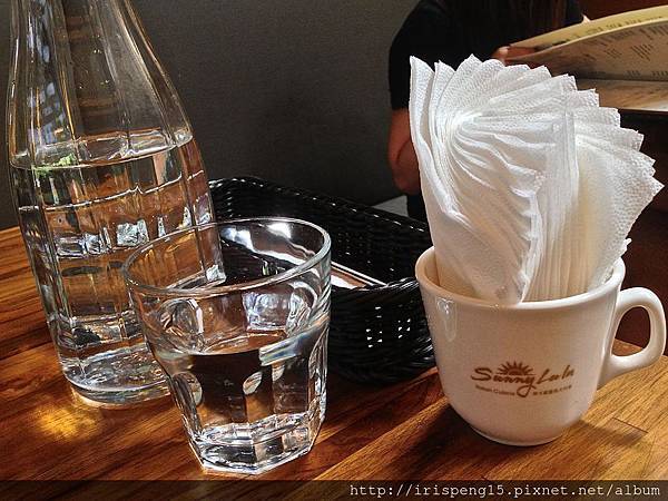 IMG_9692.jpg IMG_9692.jpg