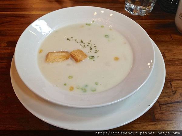 IMG_9705.jpg IMG_9705.jpg