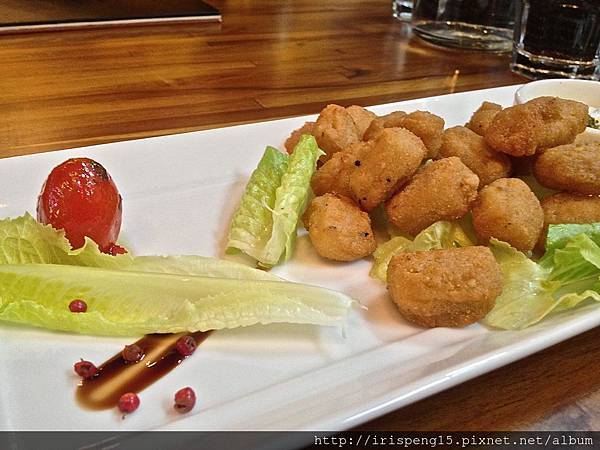 IMG_9744.jpg IMG_9744.jpg